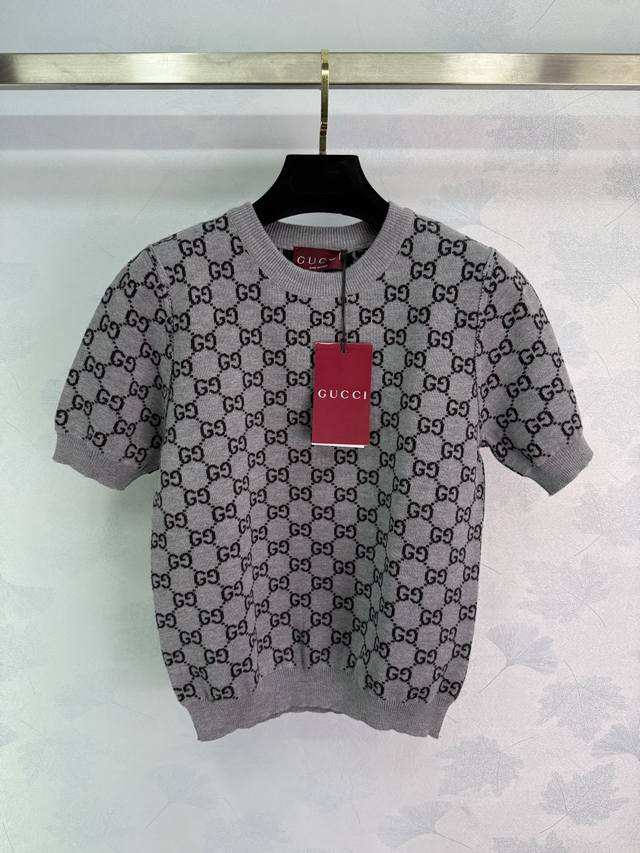 Gucc* 2025 Early Fall new reversible jacquard knit crew neck short-sleeved top.