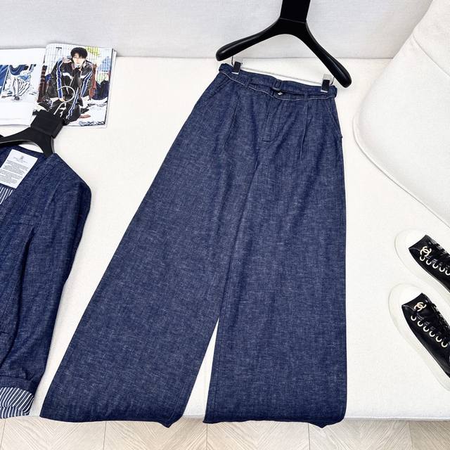 Exclusive first release Bc 25Ss The latest early autumn long denim trousers. Ch