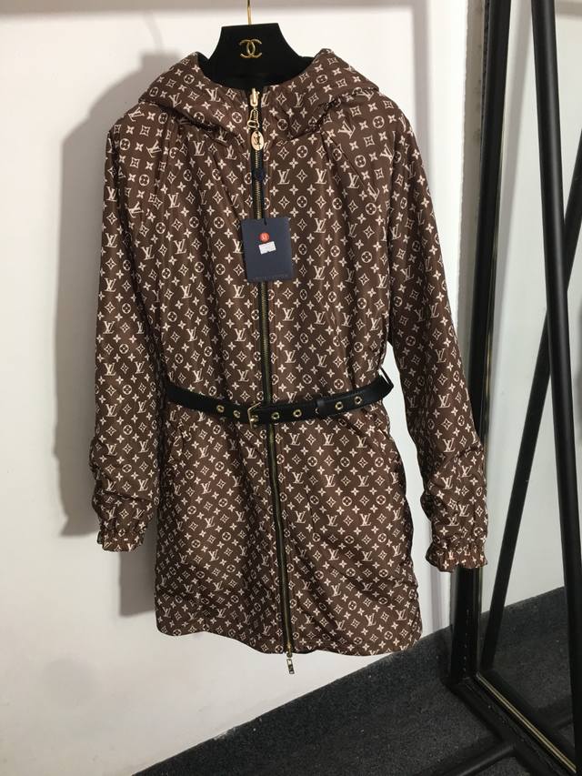 Style No. 6891 Lv* New style lining monogram logo print belt waist long-sleeved