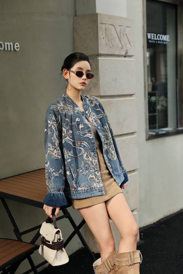 Modern charm, heavy sequin embroidery, retro denim beaded jacket, high-end and f