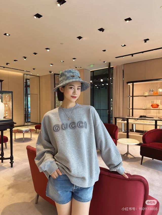 25 Autumn and winter new round neck gray letter long sleeve sweatshirt casual al