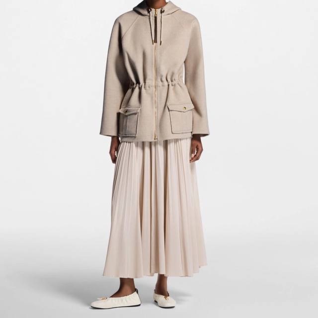 25 New for Fall/Winter 2025. This parka is crafted from a lightweight, double-fa