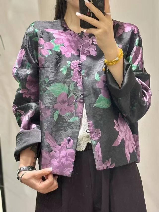 Price adjustment heavy brocade jacket! European station 2025 autumn temperament
