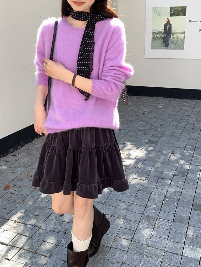 Round neck 5 cashmere 95 wool
