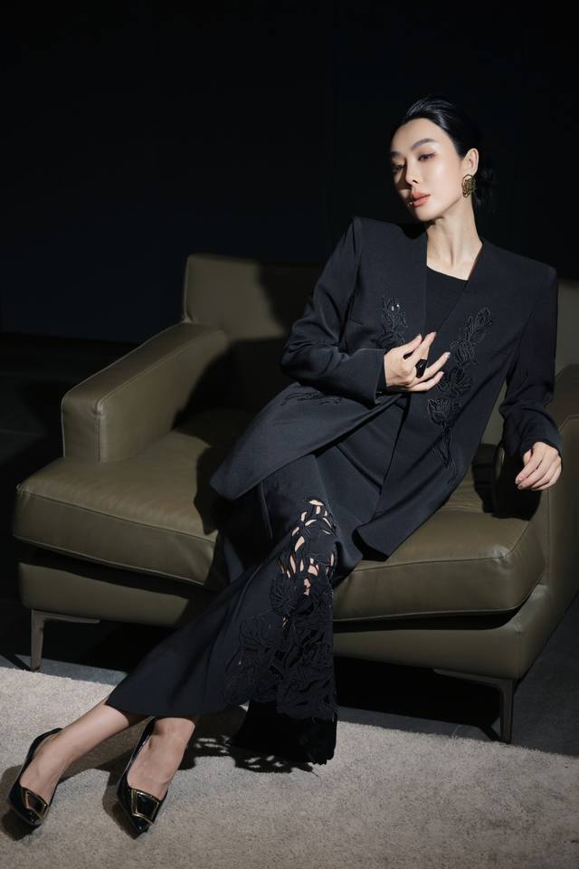 Autumn and winter hot update of the high-end luxury series of big-name suits. In