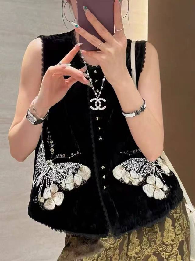 New autumn style ~ Round neck butterfly beaded embroidered silk velvet patchwor