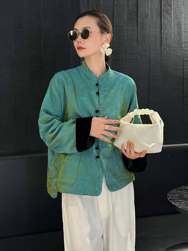 Hot item coming soon! High quality! New Chinese style jacket! Silk velvet satin