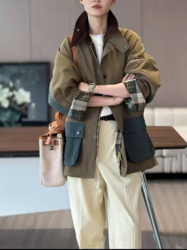 Heavyweight British retro style jacket! Strong product and heavy recommendation