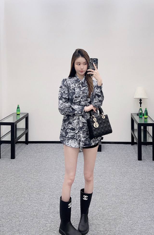Christian Dio*2025Fw new shirt, low-key luxury, three-dimensional tailoring, str