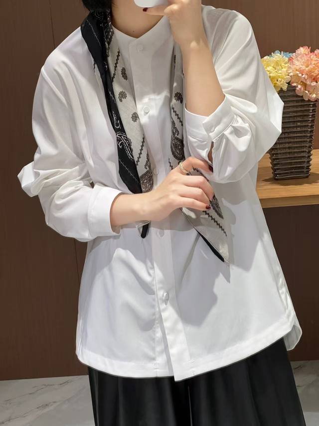 New arrival Fashionable and simple round neck long sleeve loose slim commuting