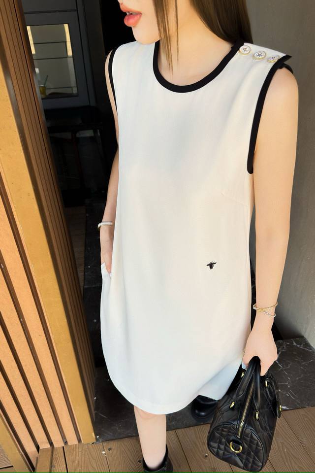 D's Little Bee Sleeveless Dress High-end fashion craftsmanship version of the st