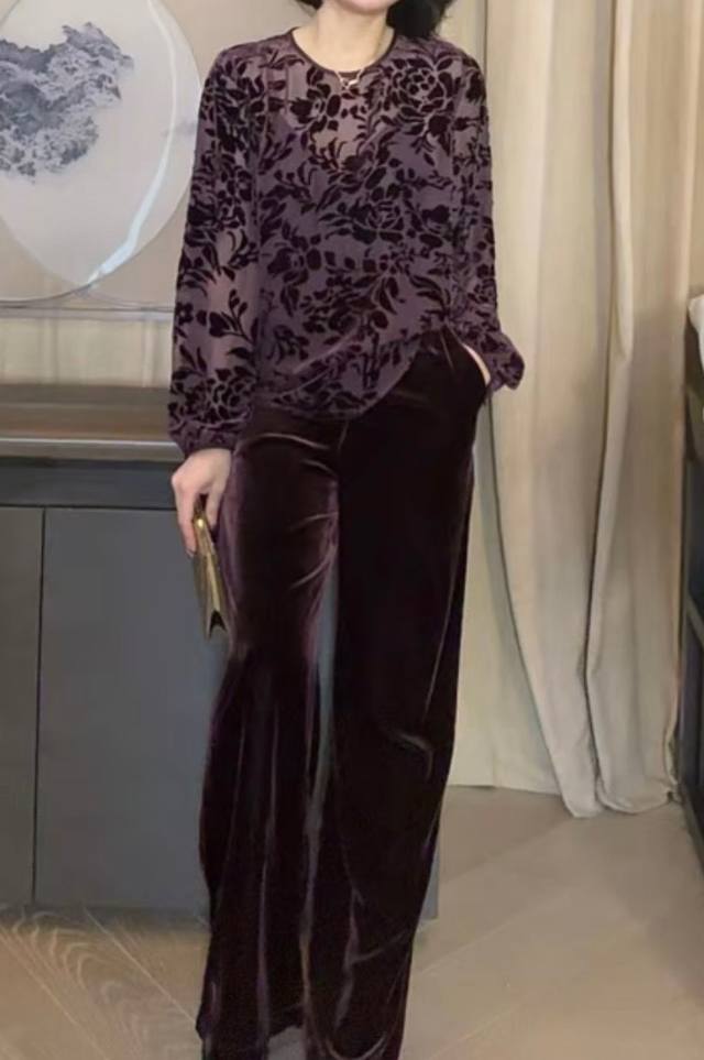 Silk velvet devor