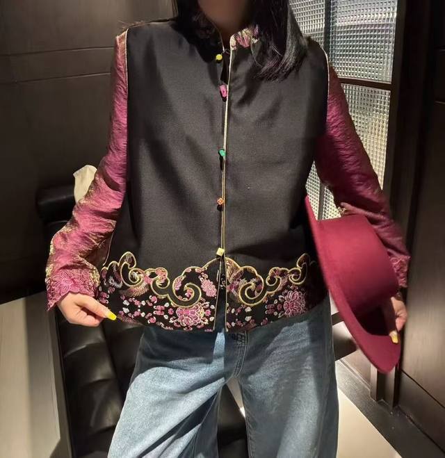 2025 Hot New Model New Chinese style heavy hem embroidery contrast color vegetab
