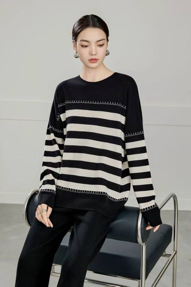 Autumn new full wool striped round neck top one size