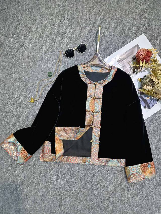 New fall/winter styles! 100% mulberry silk reactive dye velvet fabric! Crafted