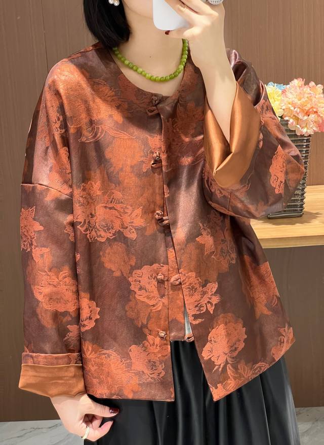 Hot new arrivalButton-down retro Chinese style jacquard jacketFabric: 55 rayon,