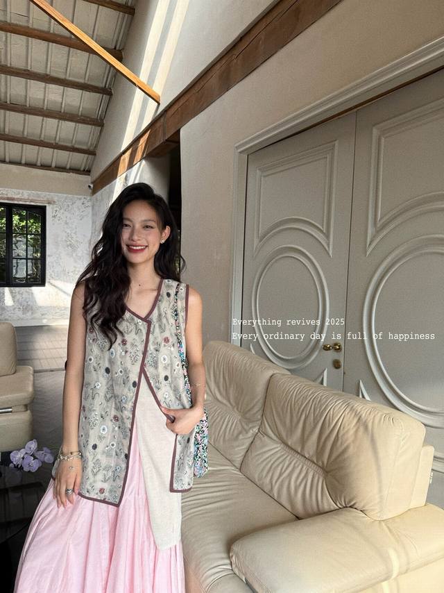 High-end hot-selling items shipped in large quantities p The beauty of precipita