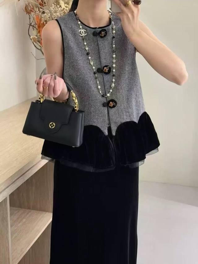 High-end main push model, light luxury, elegant and beautiful temperament contr