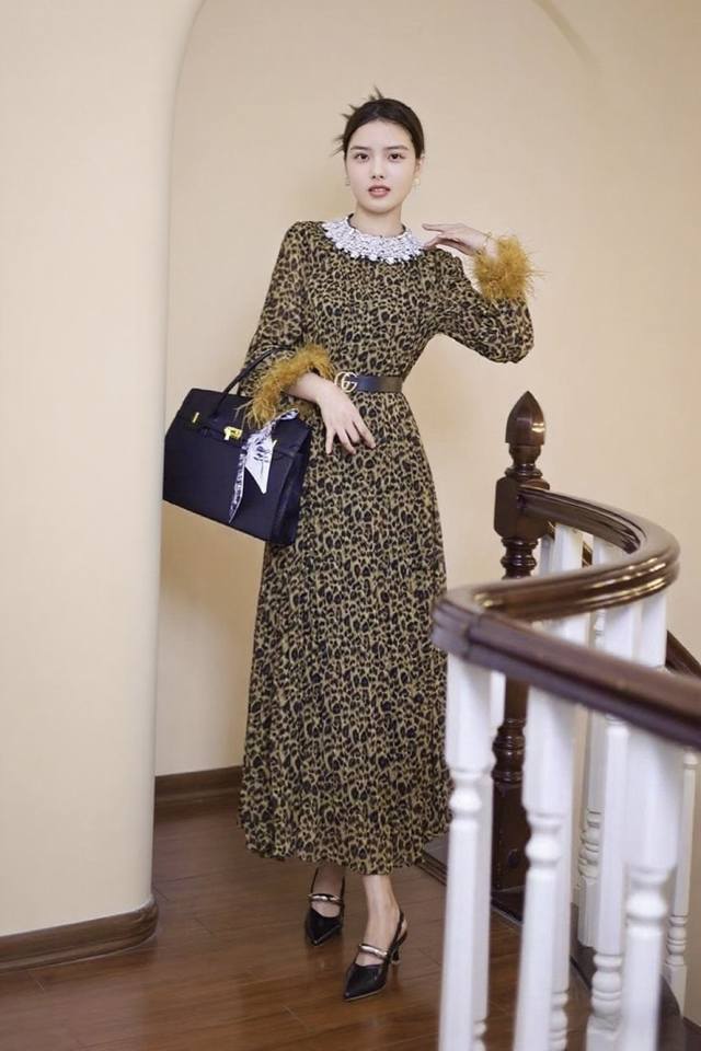 2025Aw Classic Beaded Leopard Print Dress Color: Gray/Coffee Sizes: M-L, Xl-Xxl-