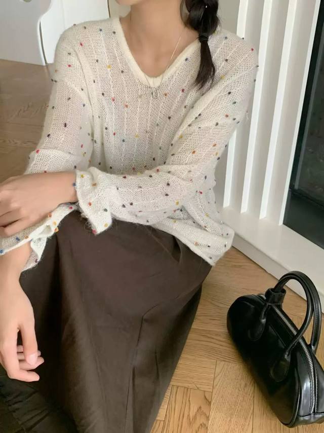 Autumn new Korean style simple and versatile Korean style V-neck color polka dot