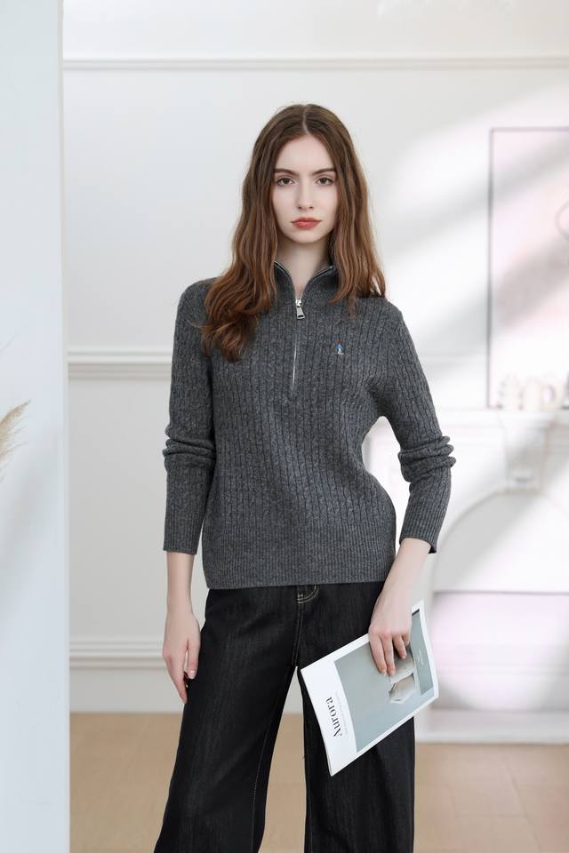 New wool half-zipper cable-knit long-sleeved