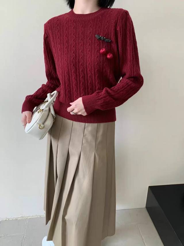 New all-wool cable-knit round neck puff sleeve long sleeve