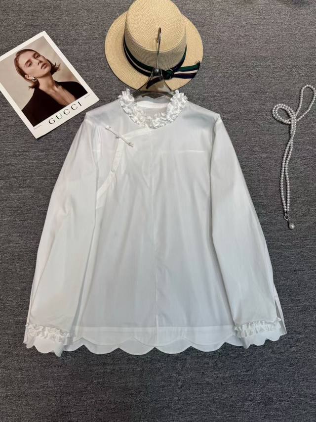 The hottest bottom is now in stock. Thousand Layer Snow 100 cotton ruffled hem