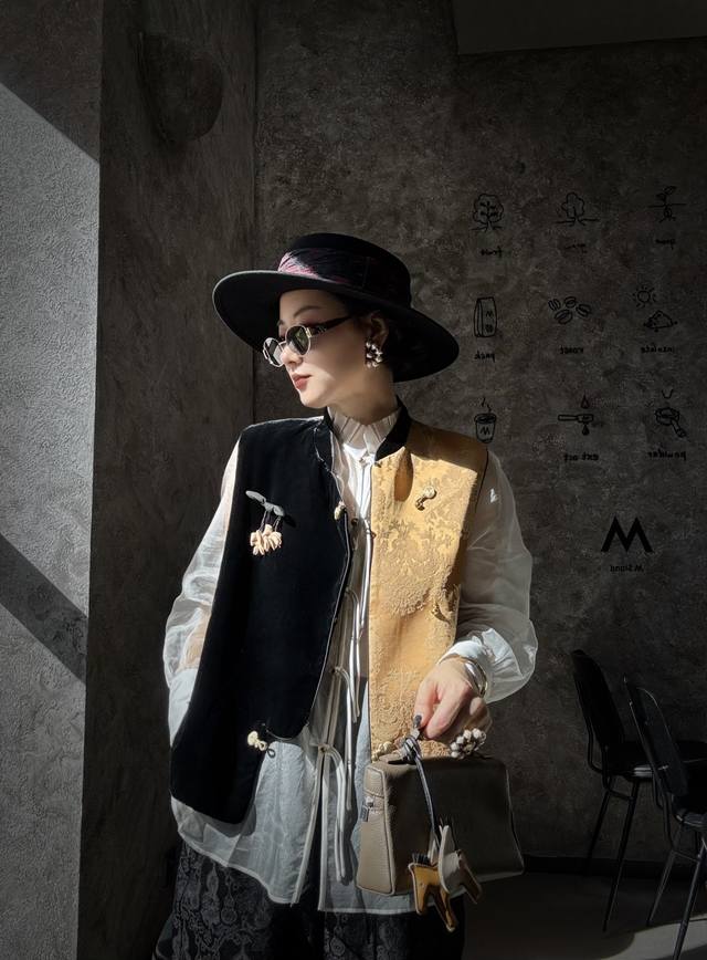 New arrival! Silk activated velvet and high-grade rayon jacquard, a new Chinese