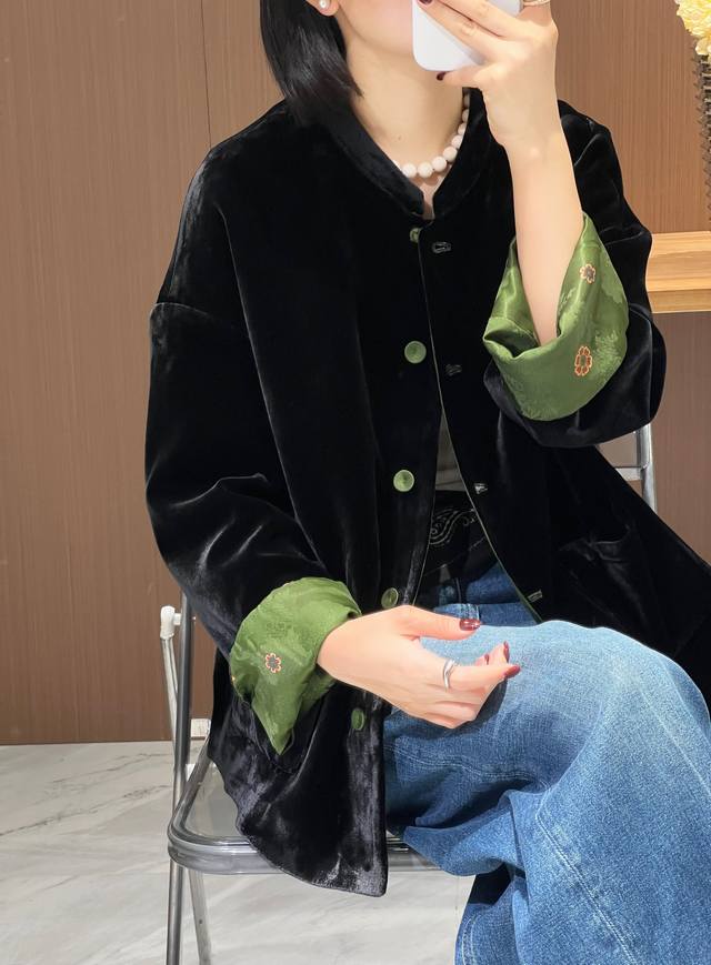 Hot new arrivalNew Chinese style double-sided wear silk velvet jacketHot style p