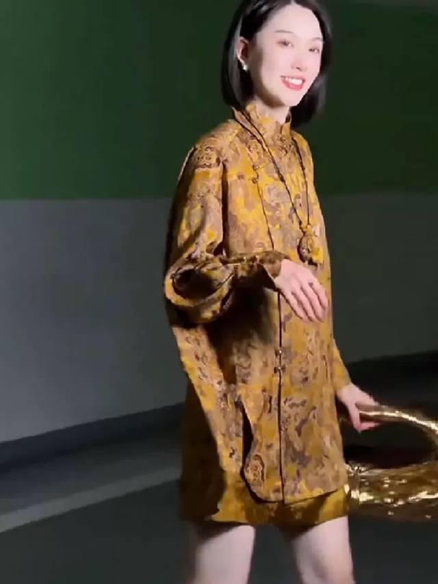 Heavy new arrival! Full of energy! High-end plant-dyed new Chinese style top! 10