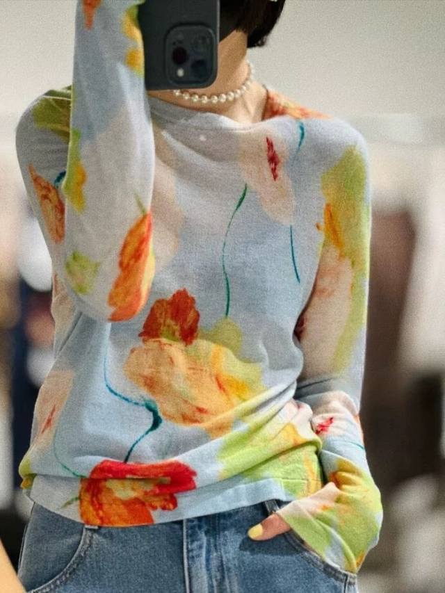 Dopamine colorful hand-painted print round neck wool sweater, good elasticity, s