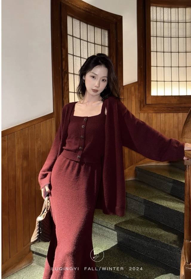 Strongly recommend the hot-selling three-piece suit! High-quality original retro