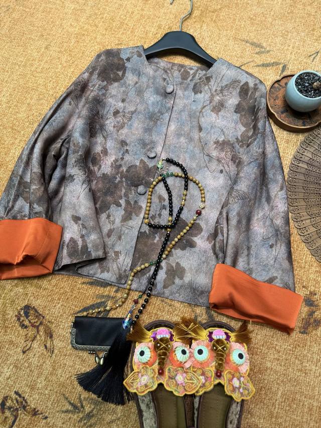 Early autumn new style rayon jacquard jacket