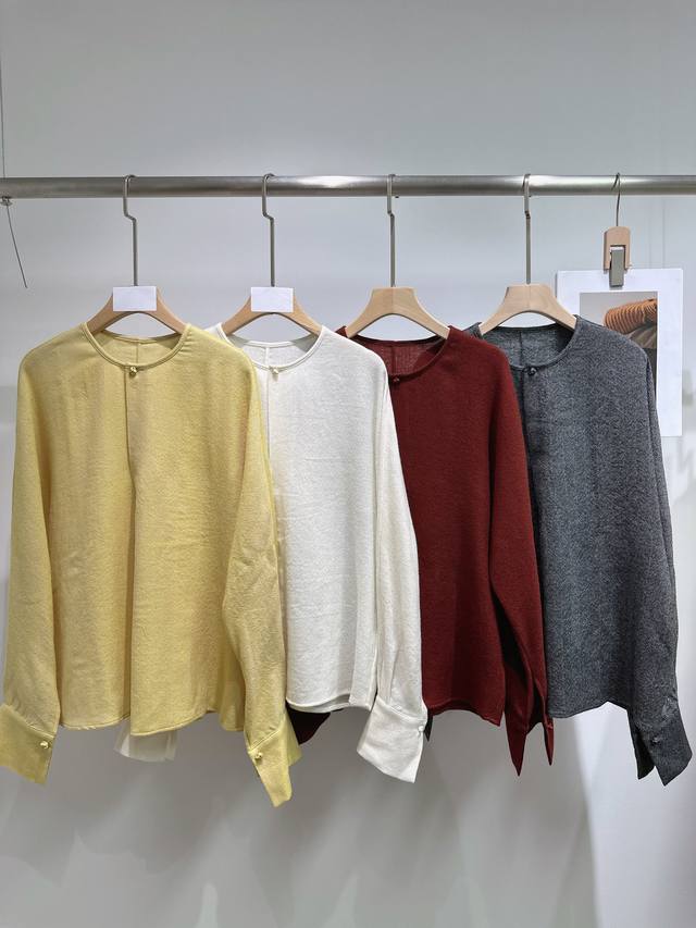 Australian wool one-button round neck pleated shirt Color: white brick red yell