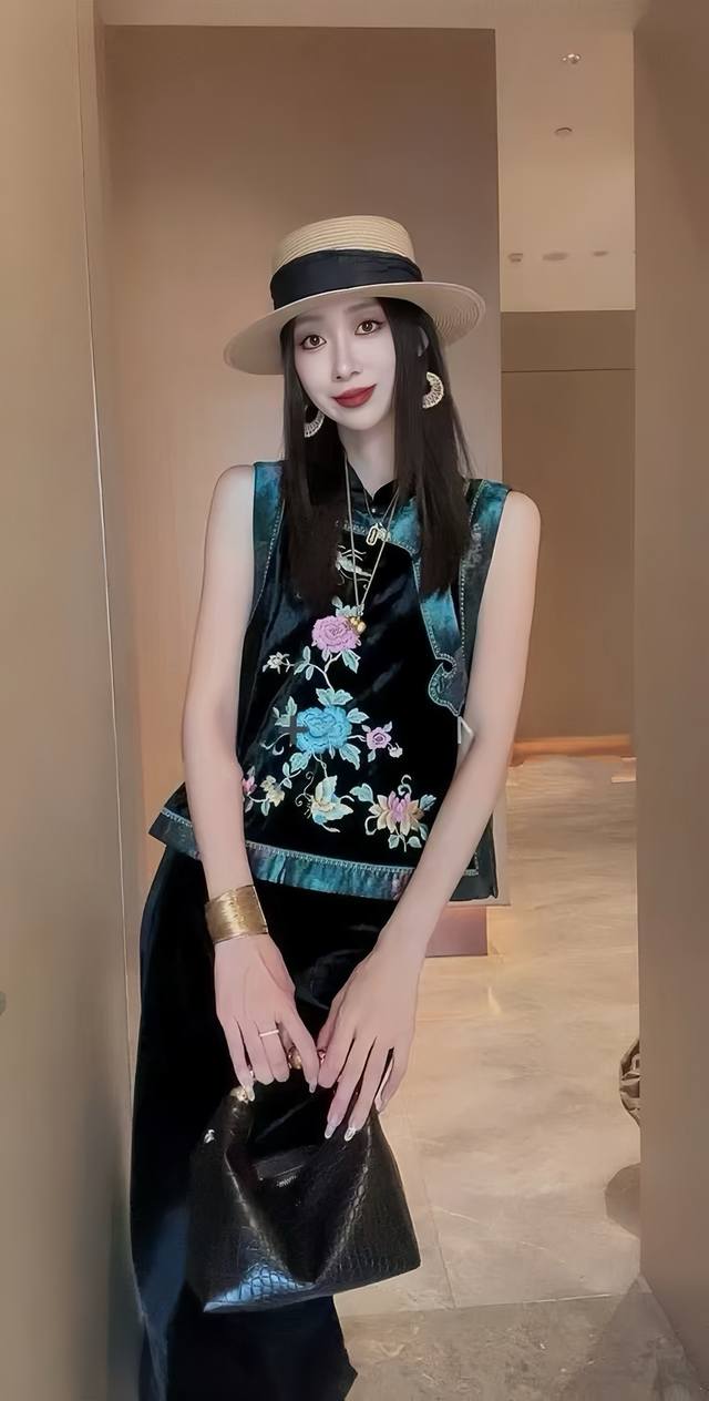 High-end hot-selling model, high-end heavy embroidery Chinese-style buttons, nob