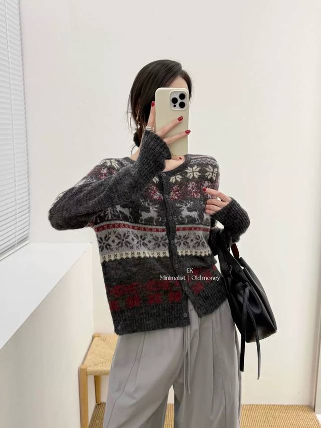 New autumn and winter Fair Isle retro wool blend Christmas jacquard round neck