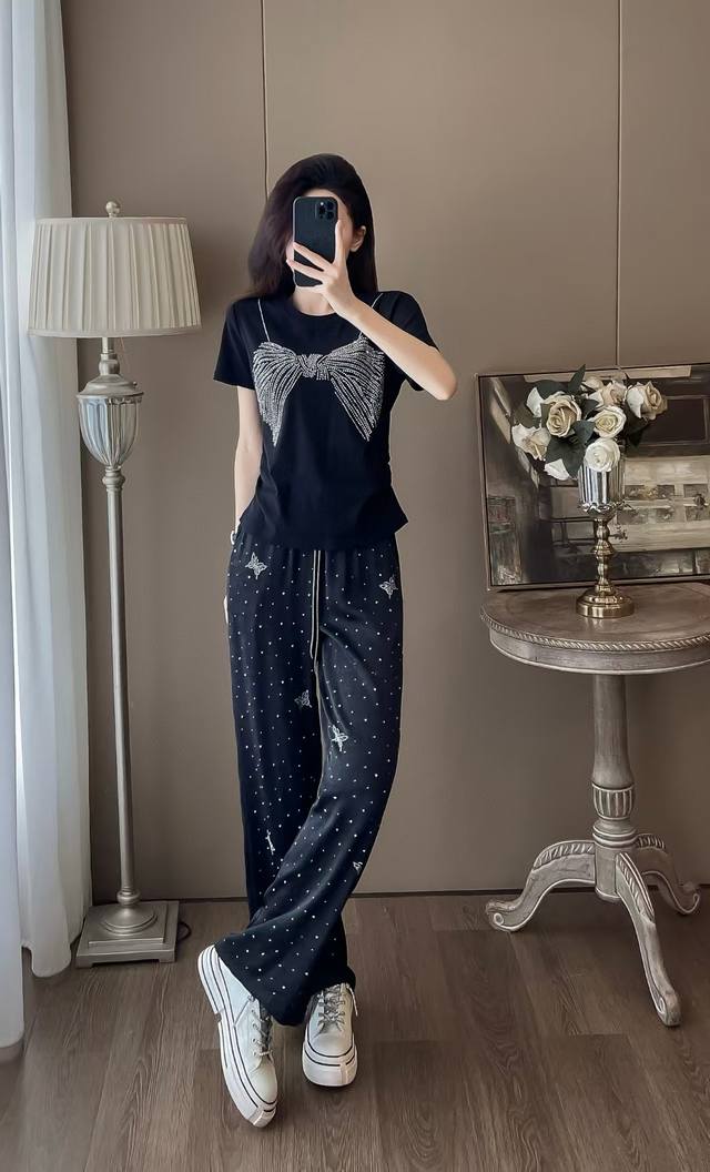 Summer butterfly rhinestone T-shirt and trousers set! Fabric: Satin polyester a