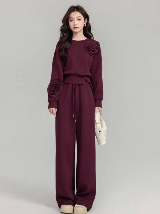 Size: SML-Xl-Xx Color: Burgundy Fabric: Cotton Description: Round neck sweatshi