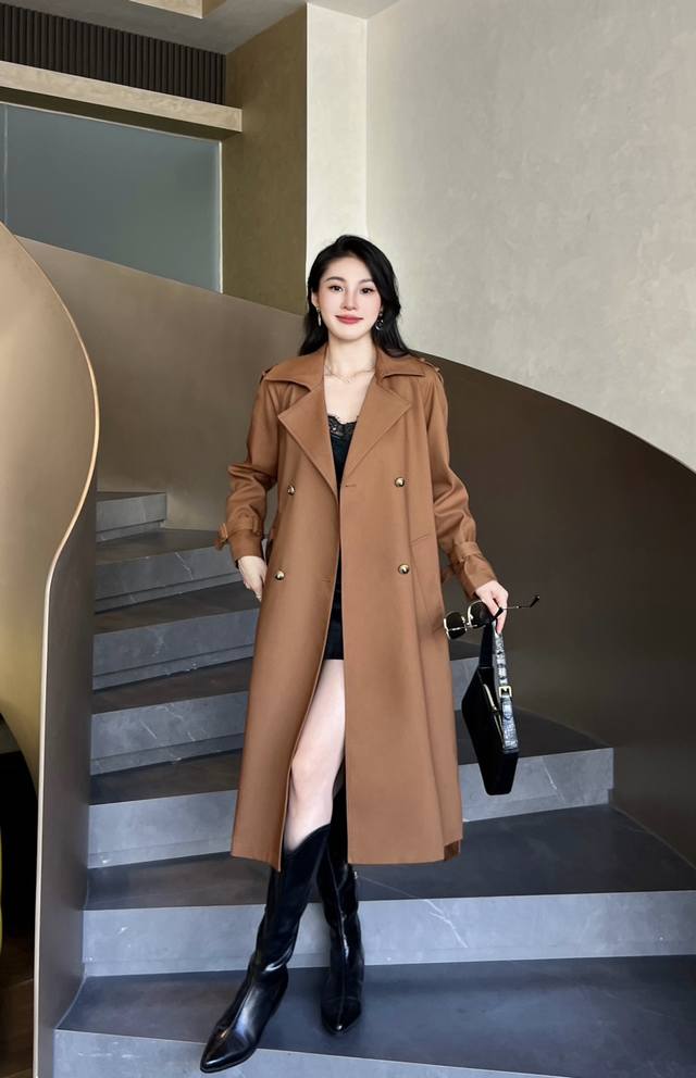 Heavy double-needle pressing + ice-bare silk lining, early autumn new double-br