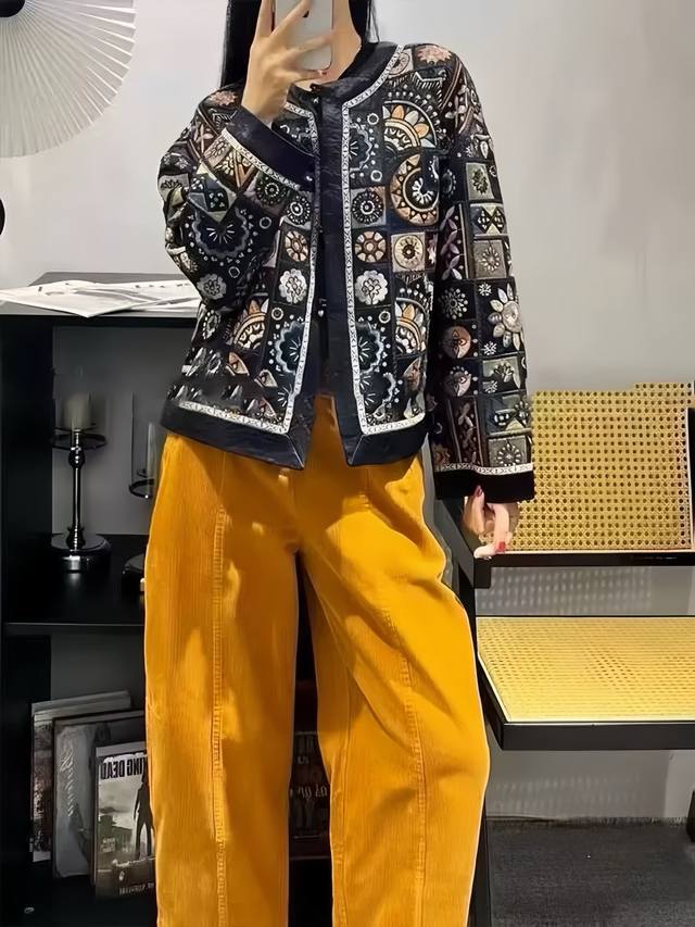 Invincible hot-selling high-end heavy embroidery retro temperament jacket covere