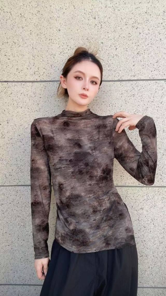 Temperament hem split mesh floral long sleeves new style bottoming shirt top