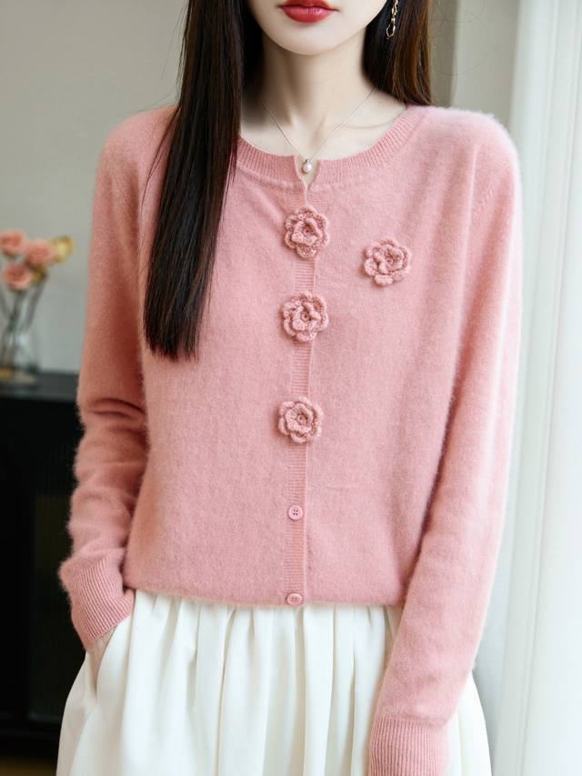 100% wool four roses knitted cardigan