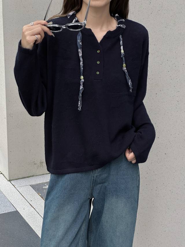 New silk cashmere round tie placket pullover top