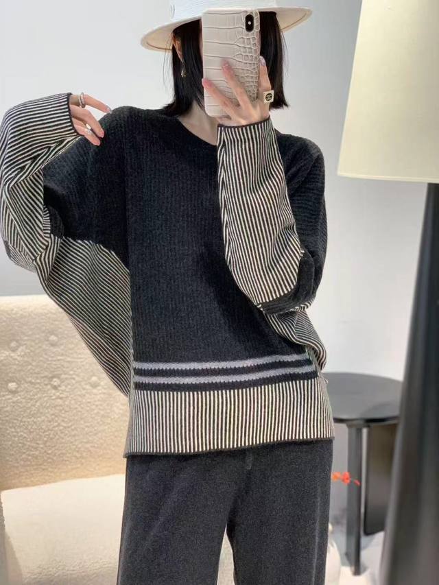 New wool round neck bat sleeve top One size