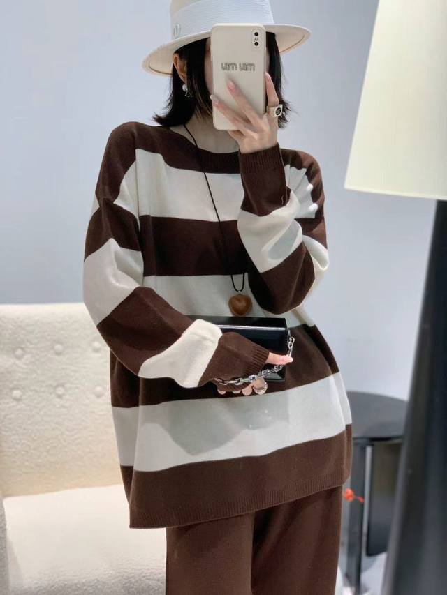 New full wool striped round neck long sleeve One size