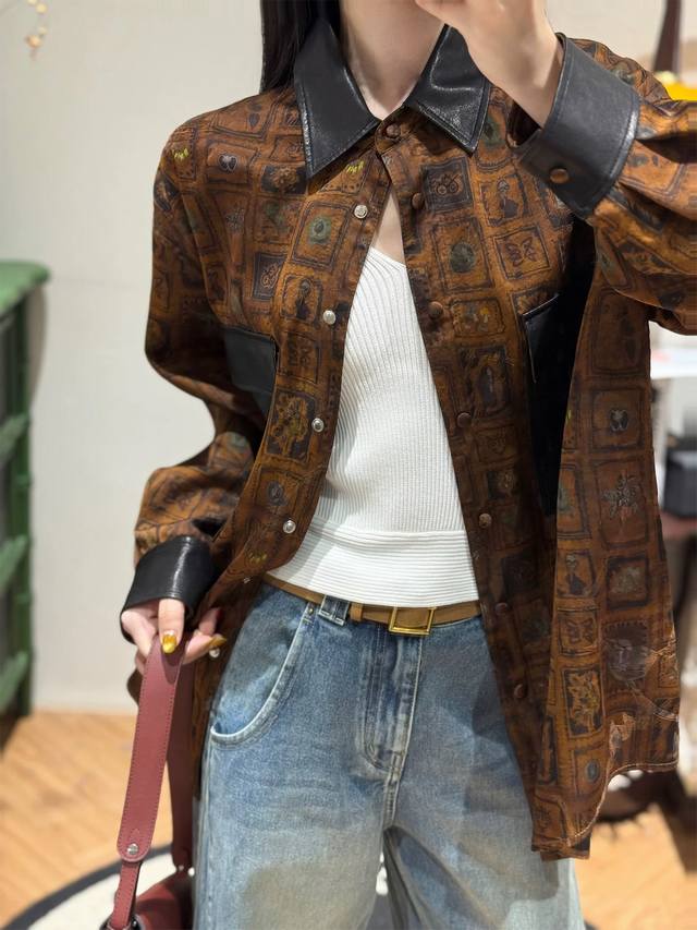Rayon silk and sheepskin shirt Retro brown print highlights high-end texture, u