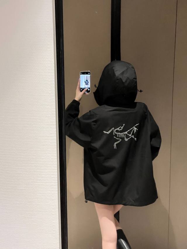 Model photos are protected. Unisex jackets, sizes S-2Xl