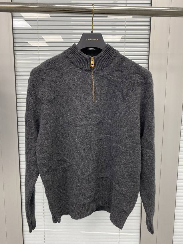 Jacquard sheep wool half-zip pullover This year's Lv men's clothing is simply a