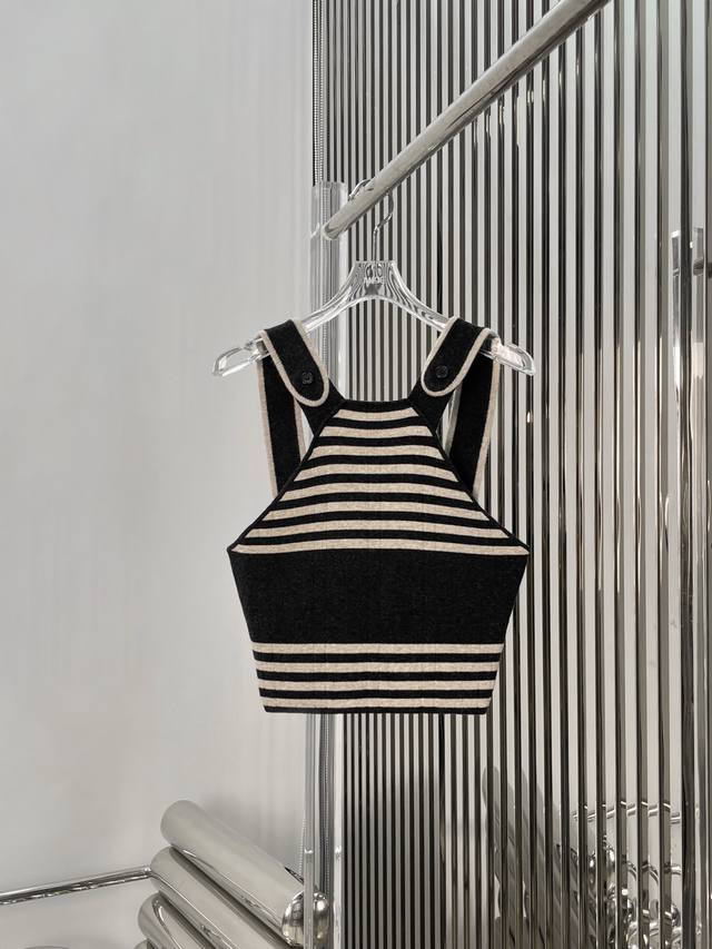 Actual photos! Latest Miu 25New cashmere knitted camisole Size: Sml