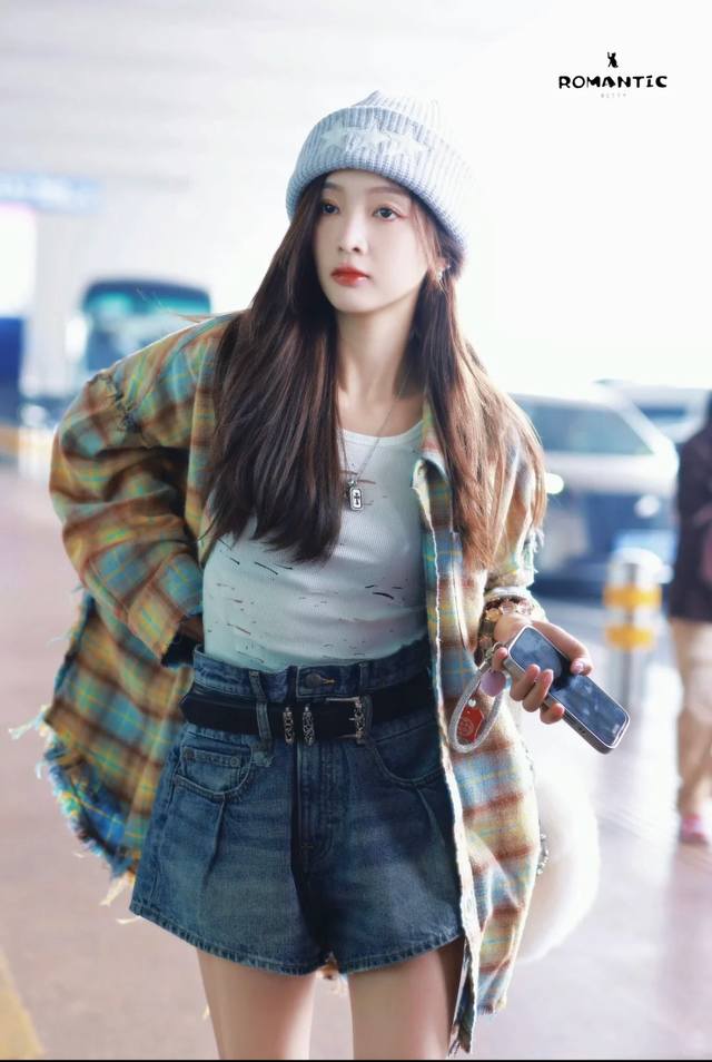 New! Latest R13 25New wide-leg denim shorts Size: Sml